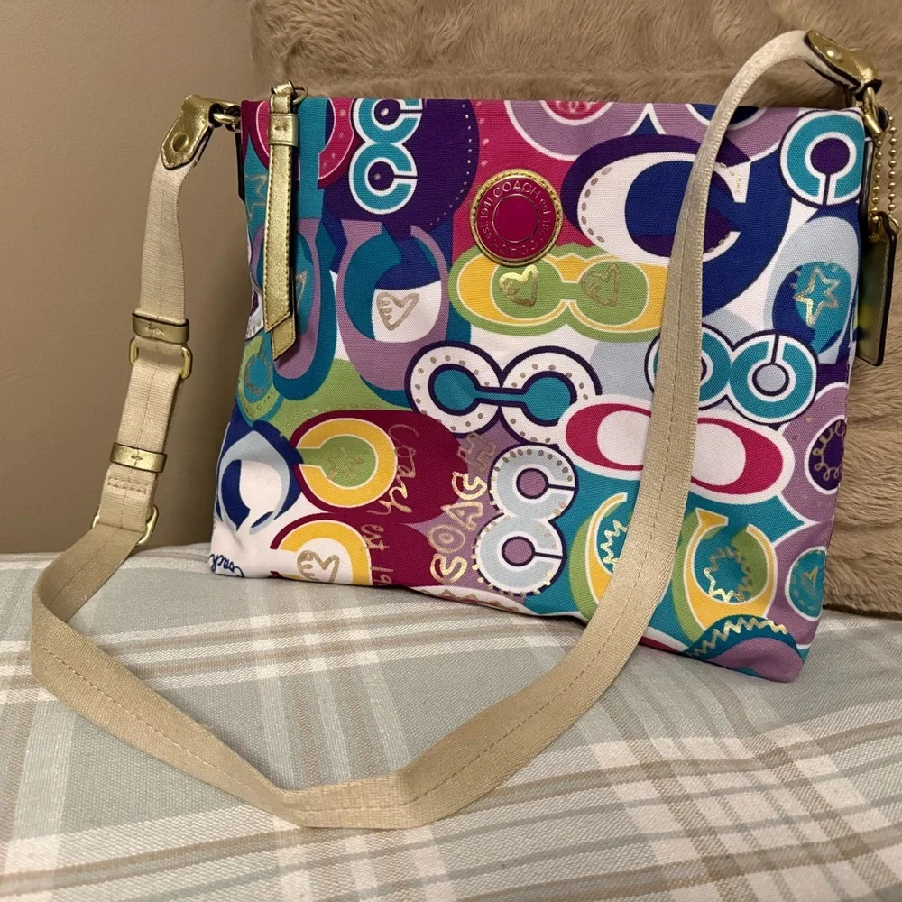 ✨Coach Poppy Pop C Graffiti Crossbody Bag - Multicolor Y2K Canvas✨ - Picture 2 of 4